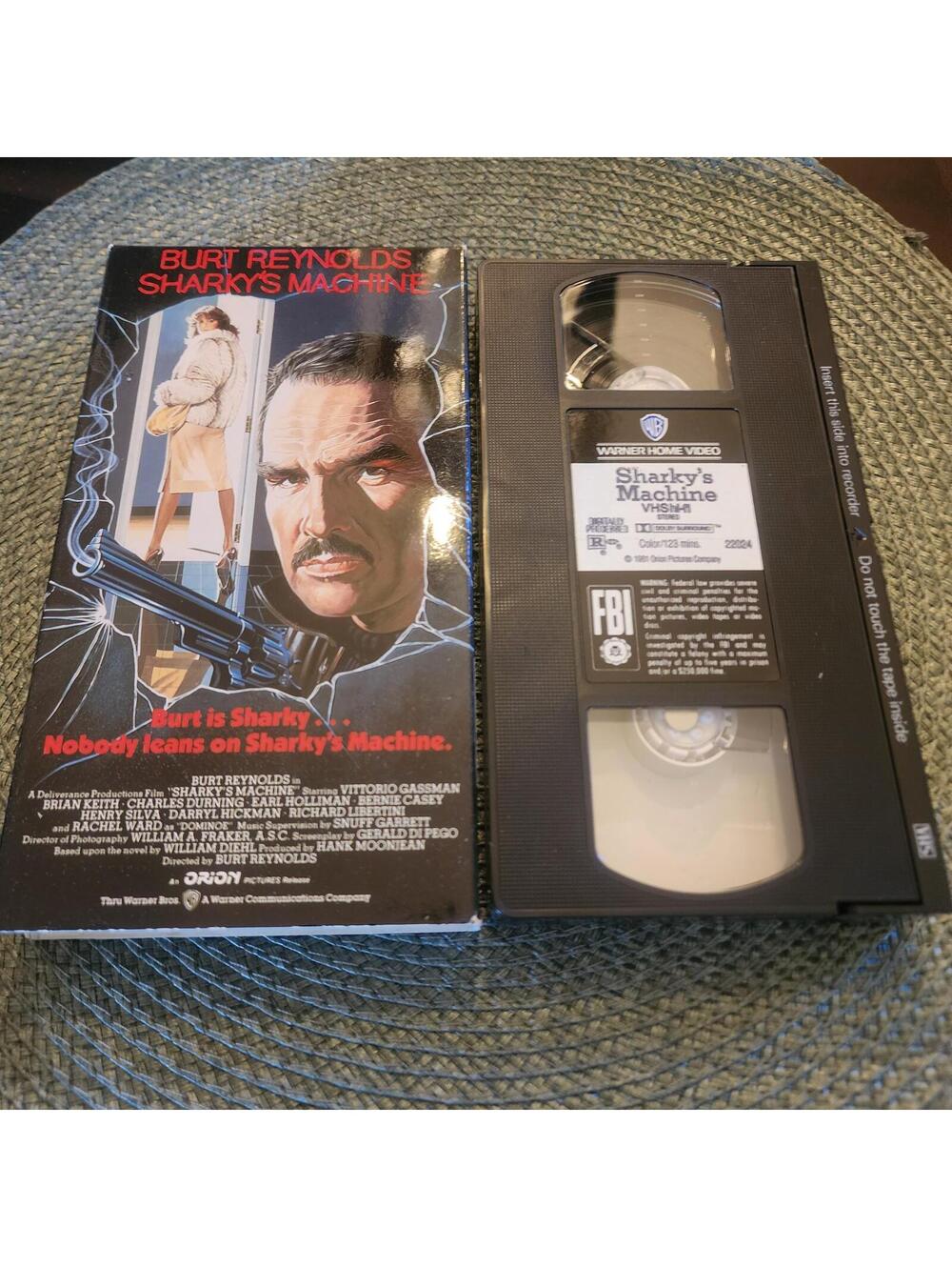 Sharky's Machine VHS Burt Reynolds Crime Thriller Warner Bros Tested Works